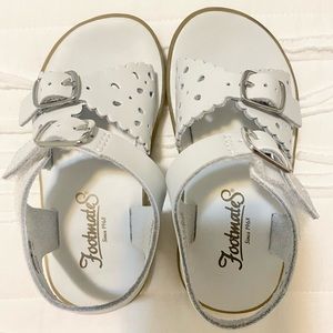 Footmates size 7 Girls sandal